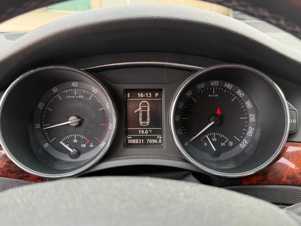 Hoofdafbeelding Škoda Superb