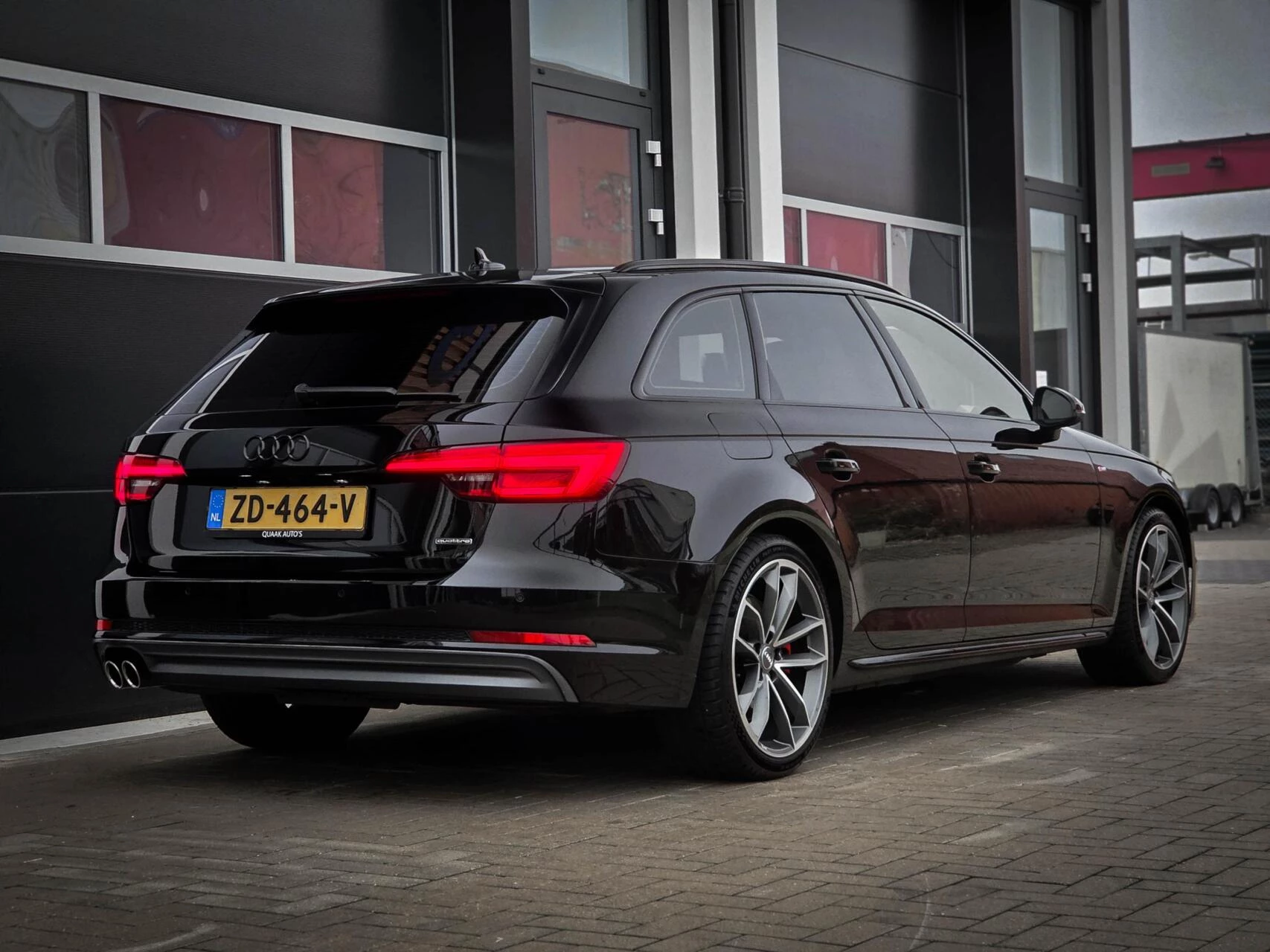 Hoofdafbeelding Audi A4