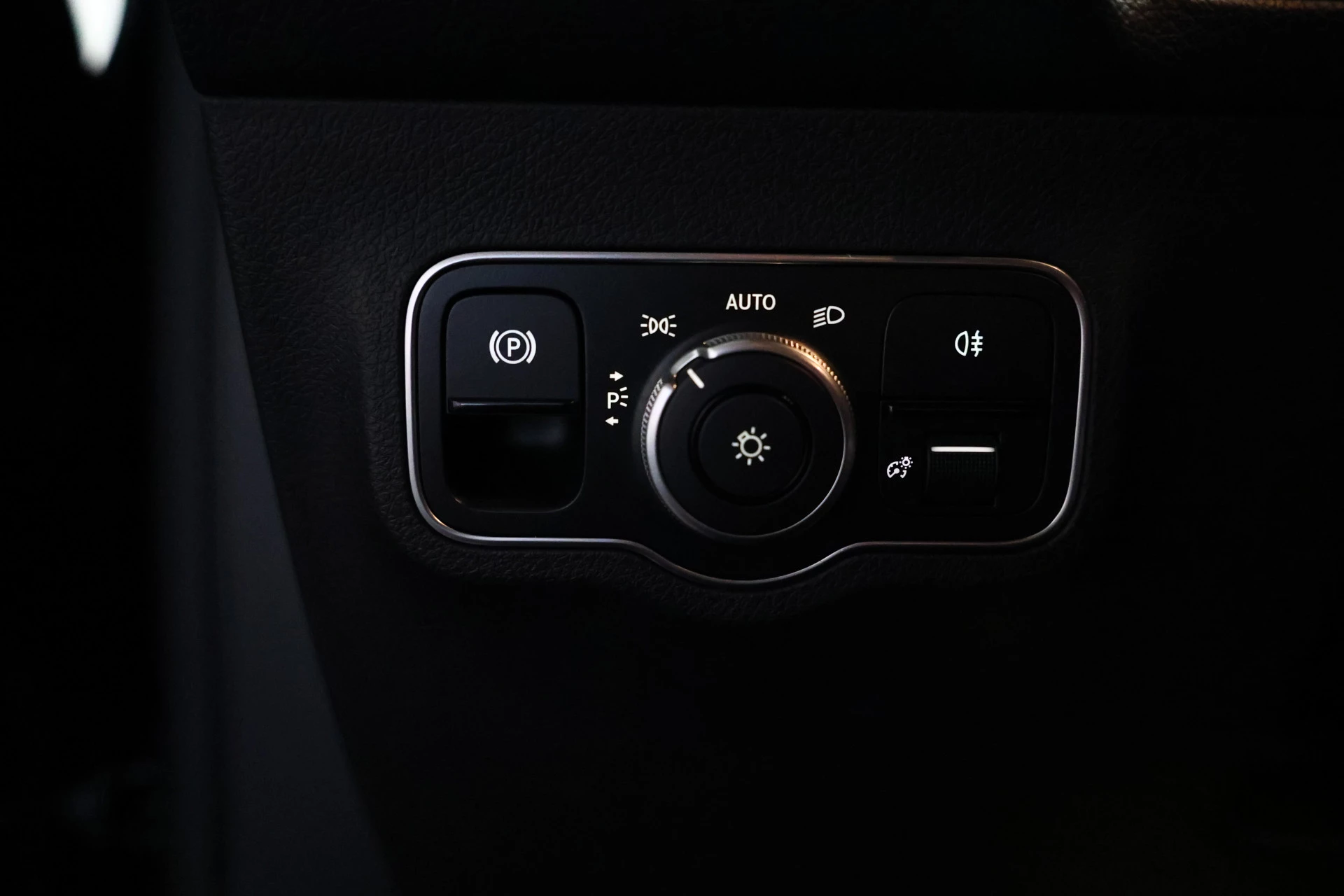 Hoofdafbeelding Mercedes-Benz EQB