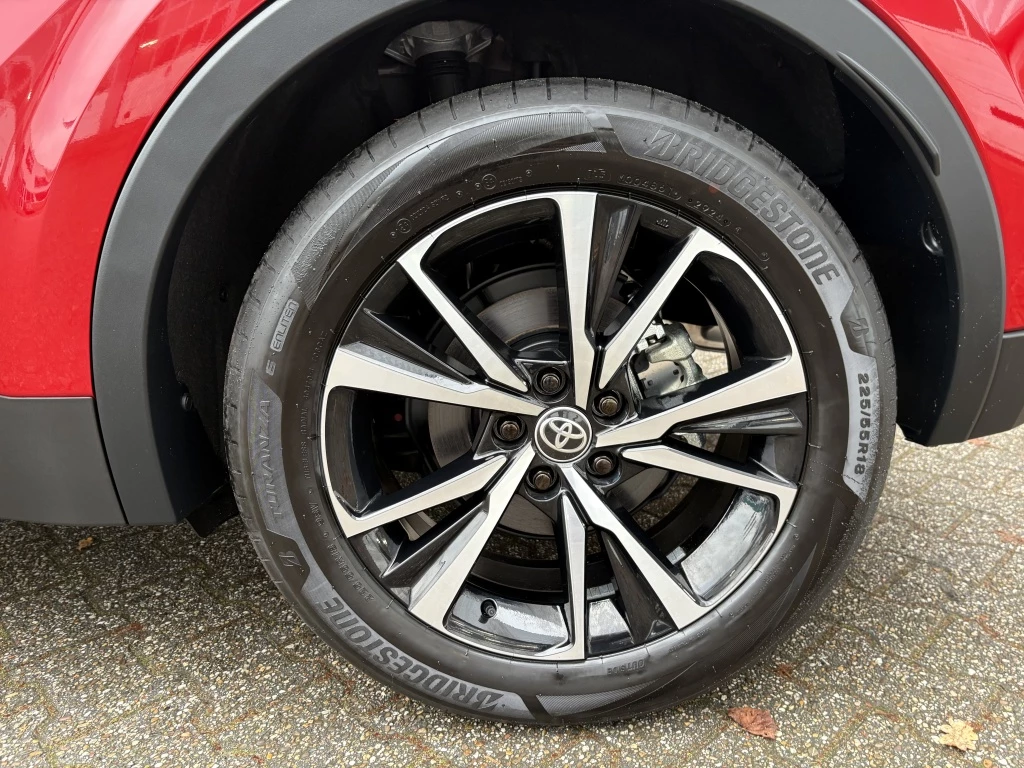 Hoofdafbeelding Toyota C-HR