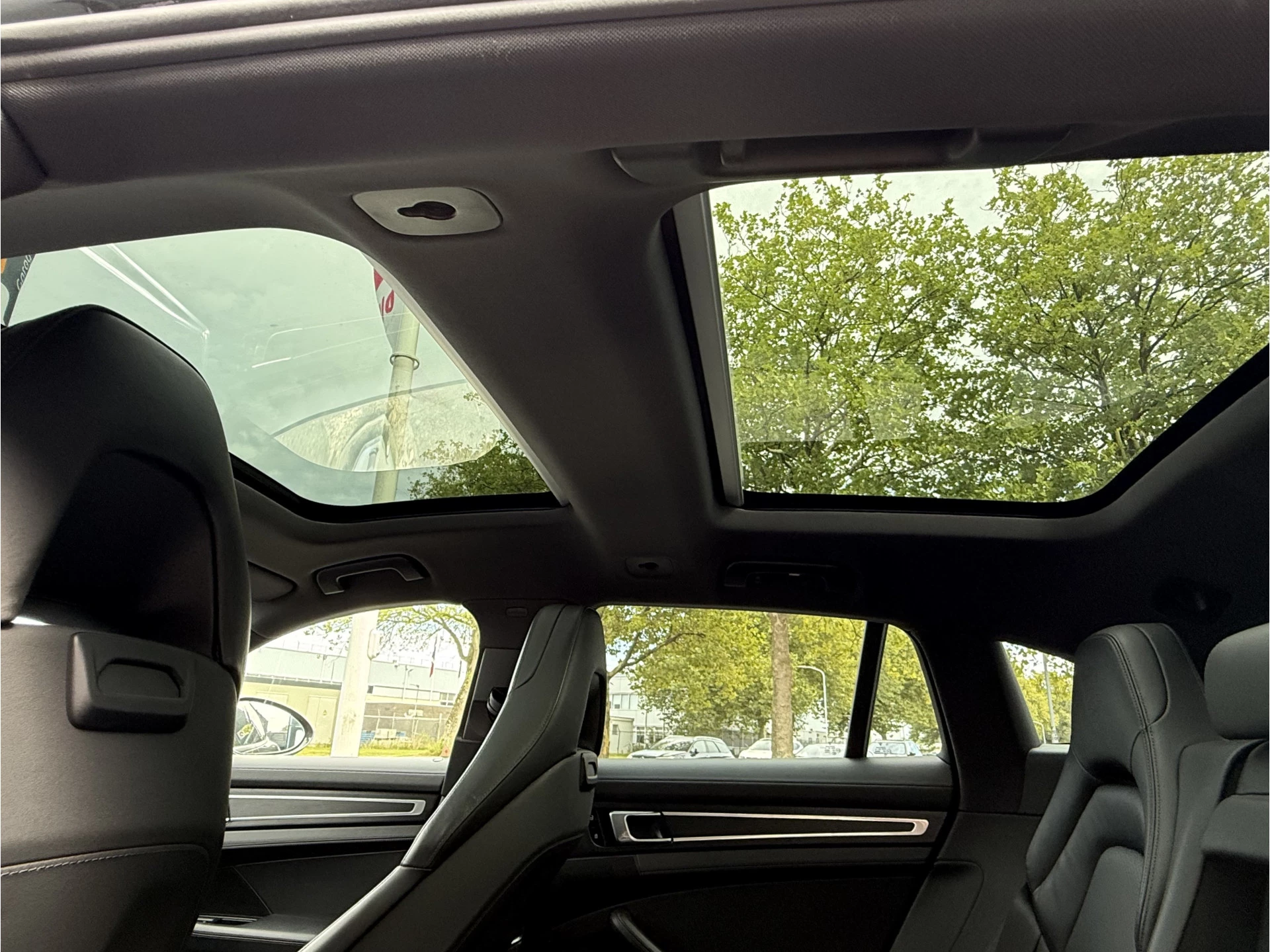 Hoofdafbeelding Porsche Panamera