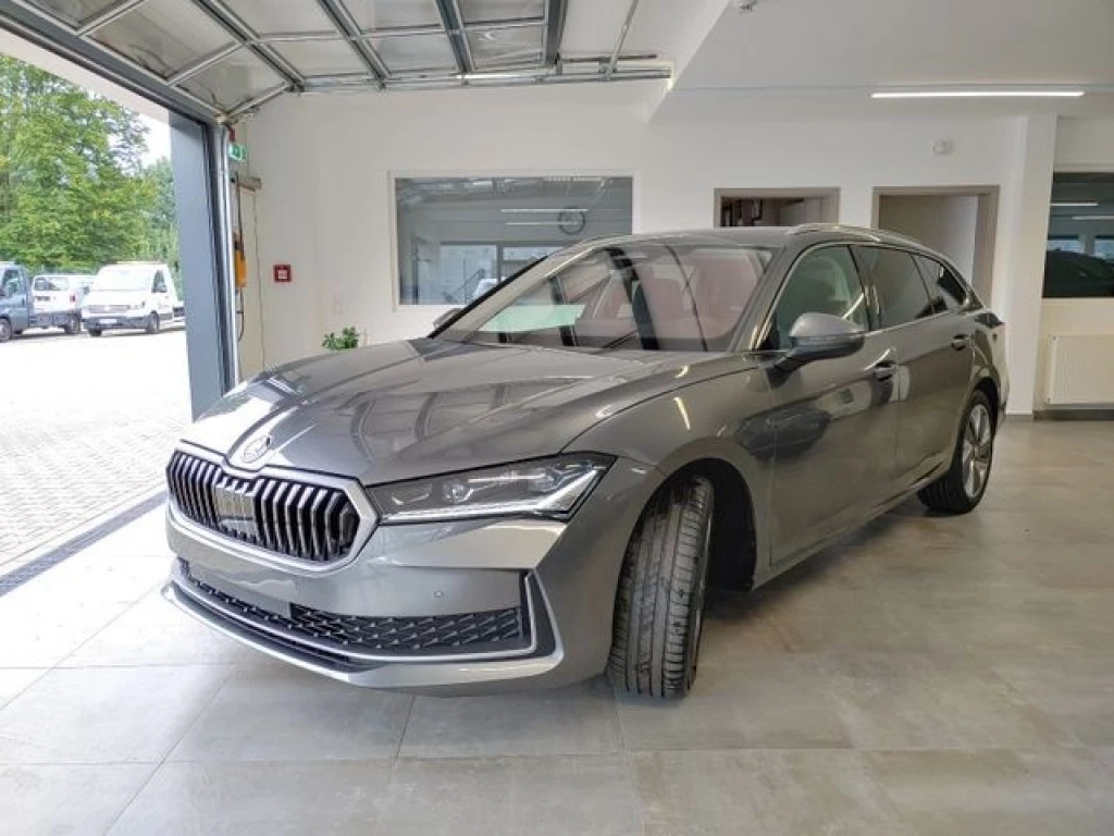 Hoofdafbeelding Škoda Superb