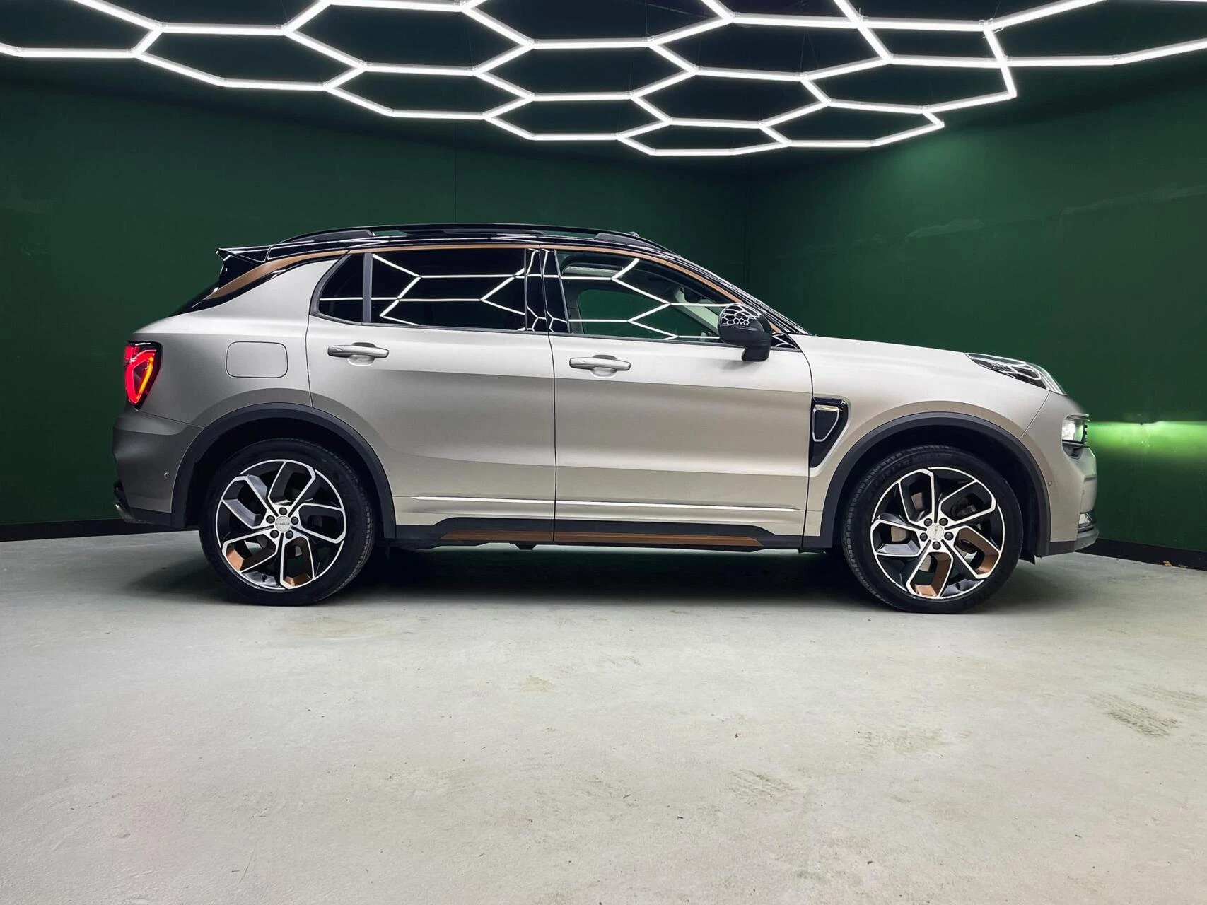 Hoofdafbeelding Lynk & Co 01