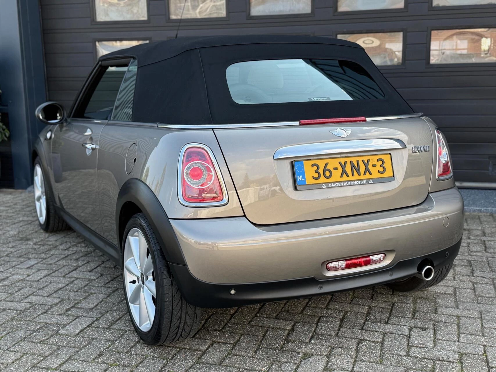 Hoofdafbeelding MINI Cooper Cabrio
