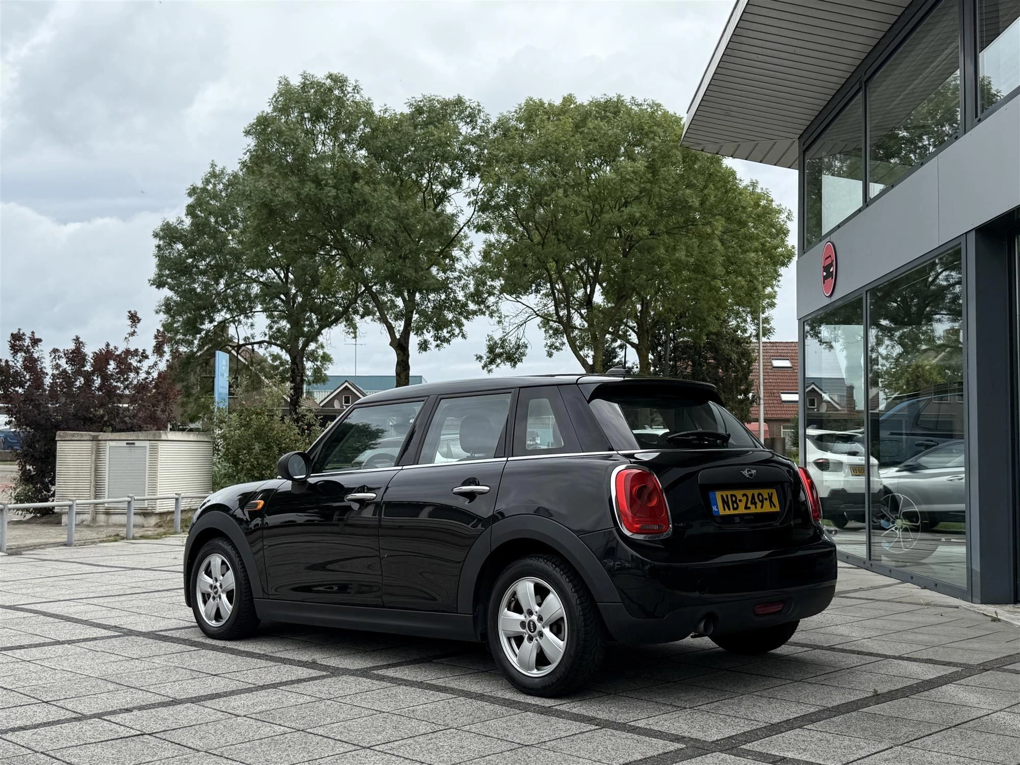 Hoofdafbeelding MINI One
