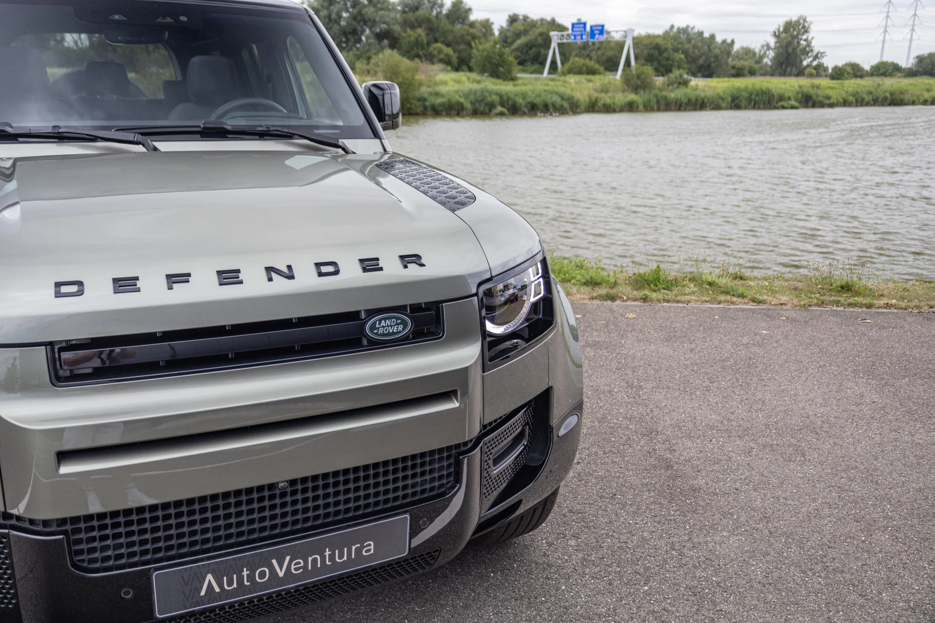 Hoofdafbeelding Land Rover Defender