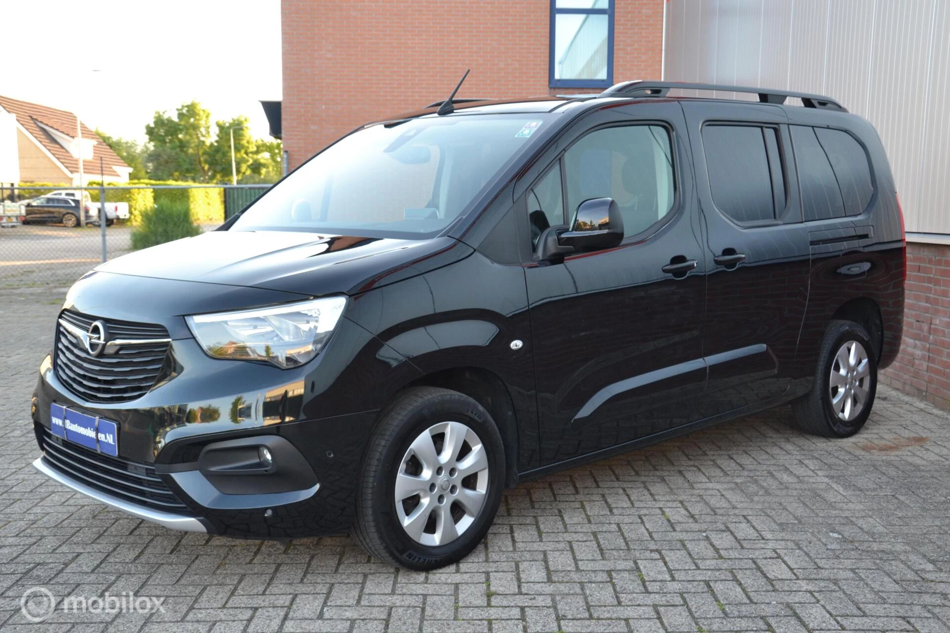 Hoofdafbeelding Opel Combo
