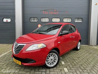 Hoofdafbeelding Lancia Ypsilon Lancia Ypsilon 0.9 TwinAir S MomoDesign ✓Airco ✓City ✓Nw APK