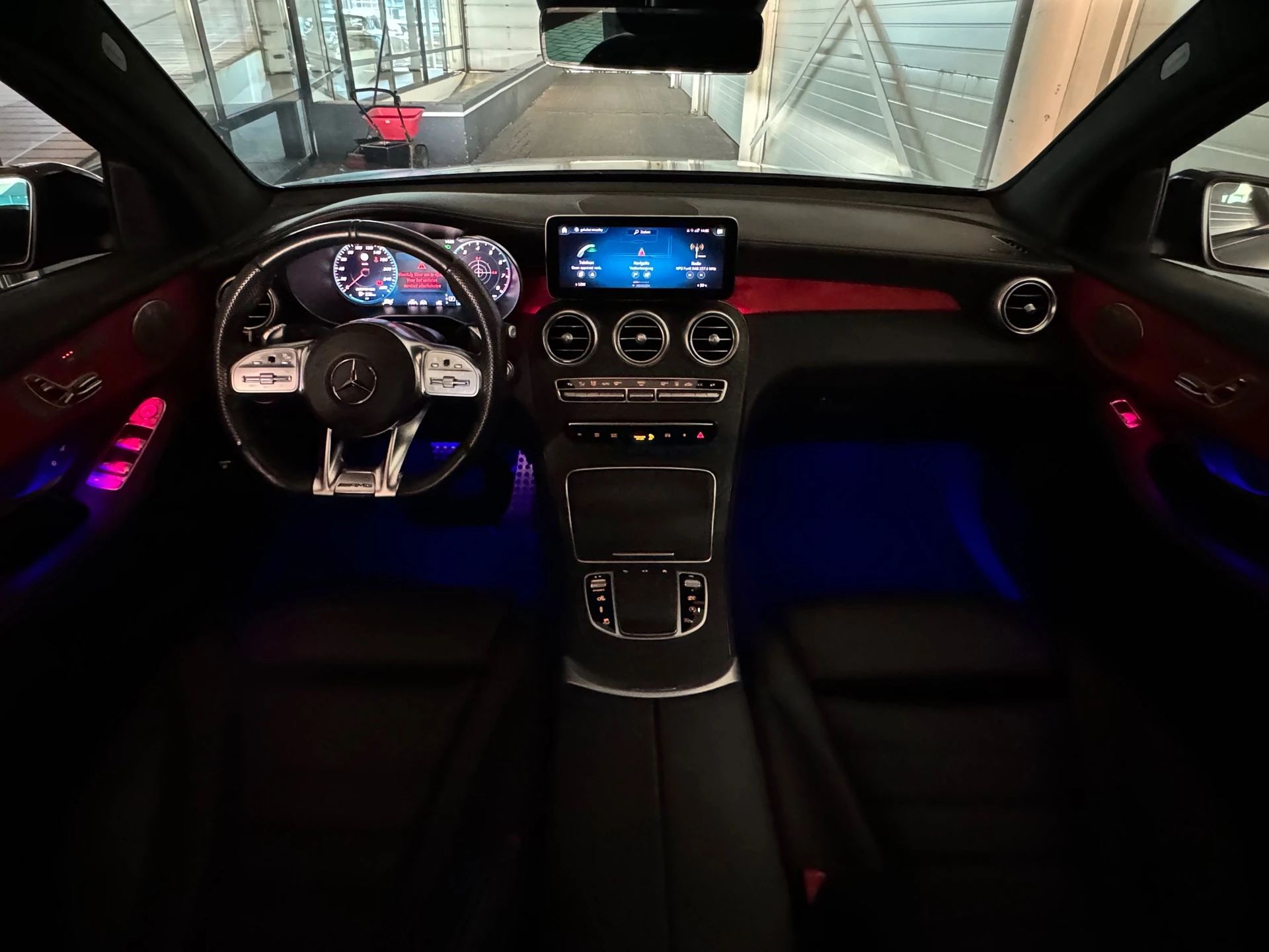 Hoofdafbeelding Mercedes-Benz GLC