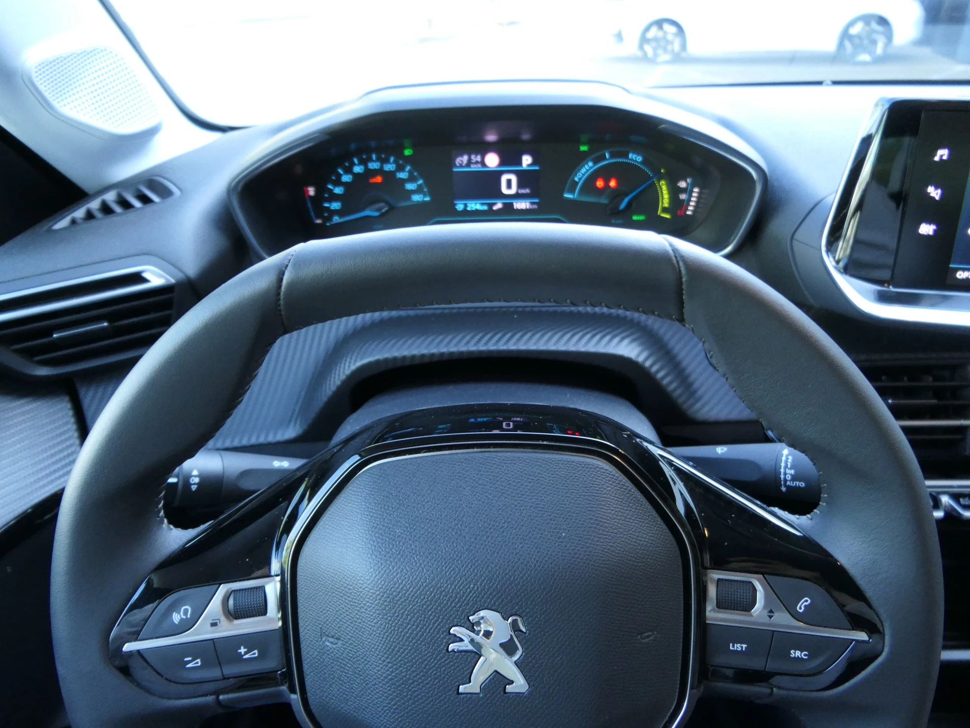 Hoofdafbeelding Peugeot e-208
