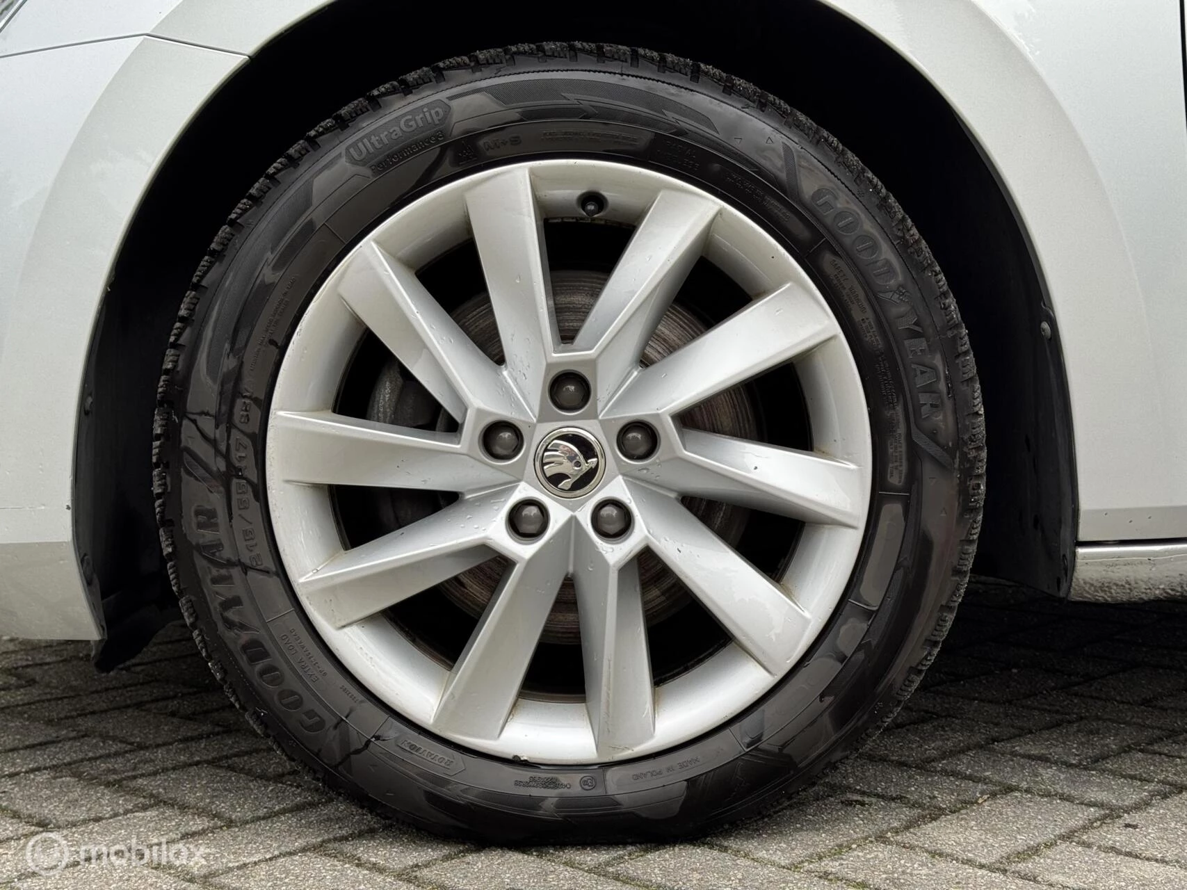 Hoofdafbeelding Škoda Superb