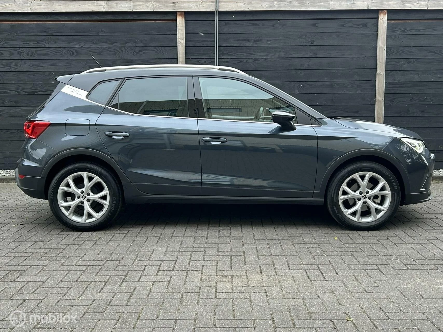 Hoofdafbeelding SEAT Arona
