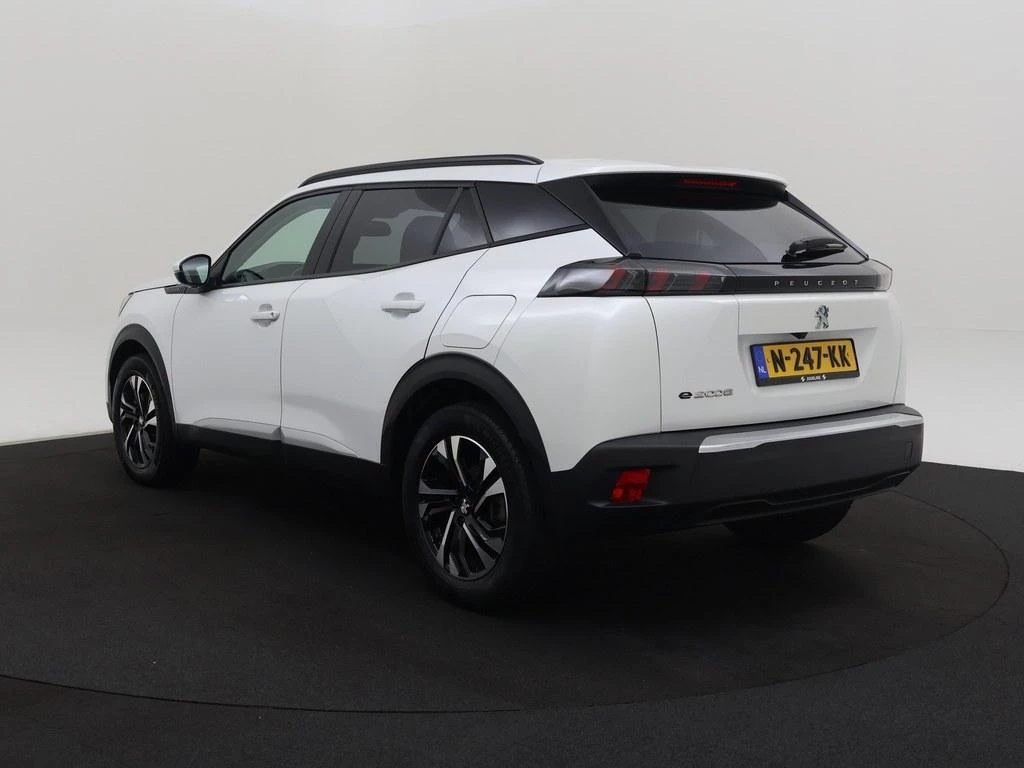 Hoofdafbeelding Peugeot e-2008