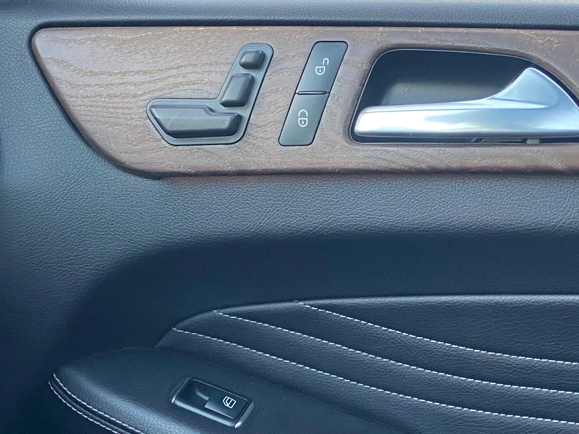 Hoofdafbeelding Mercedes-Benz M-Klasse