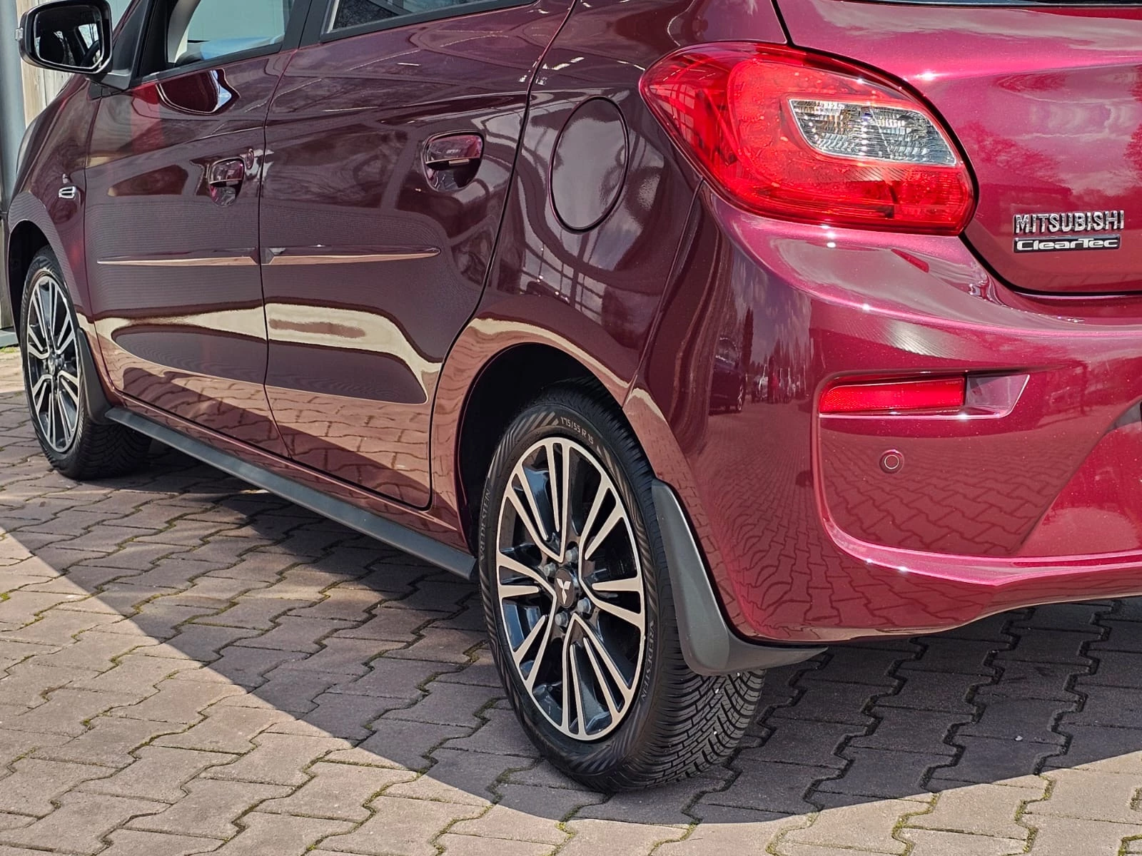 Hoofdafbeelding Mitsubishi Space Star