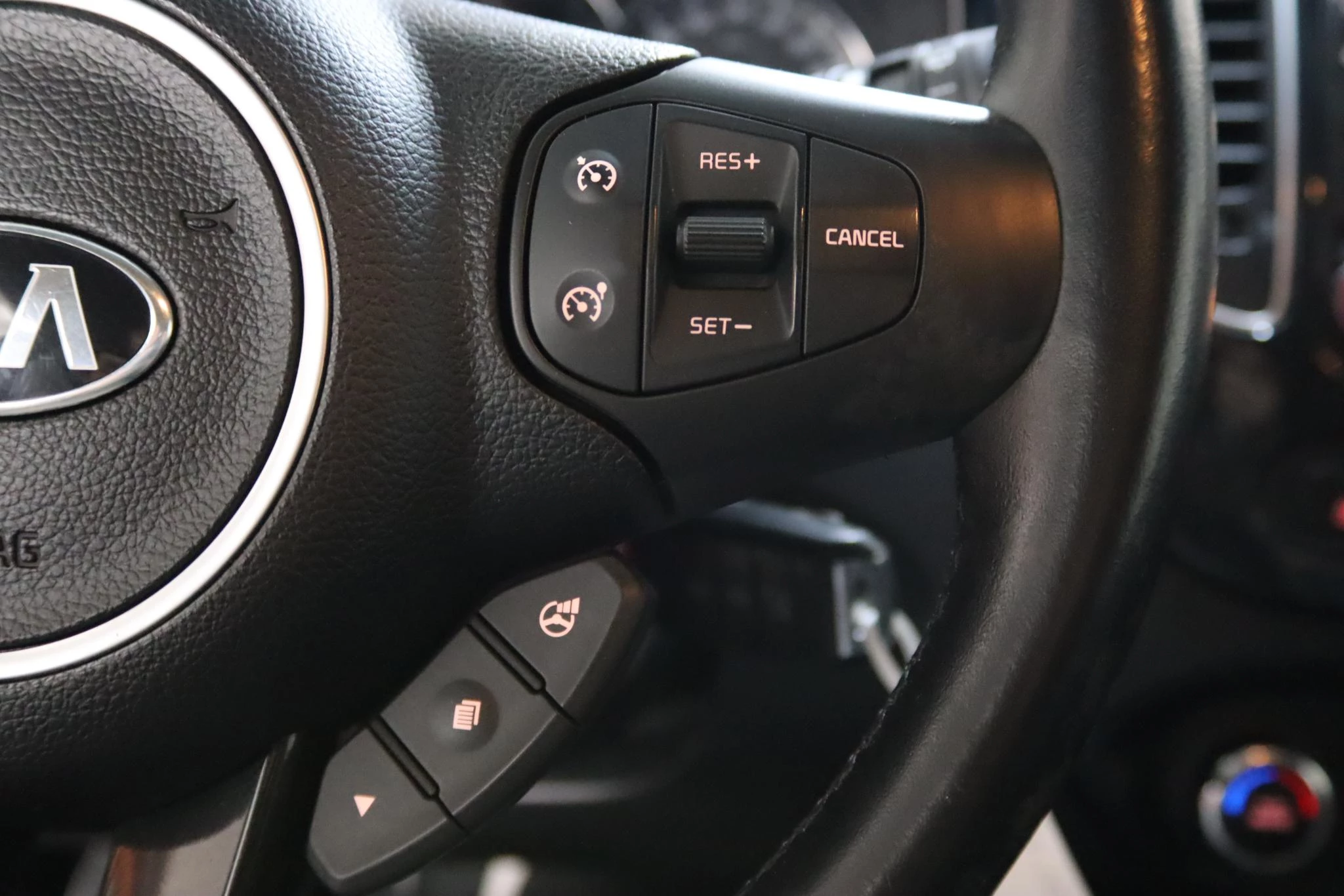 Hoofdafbeelding Kia Carens