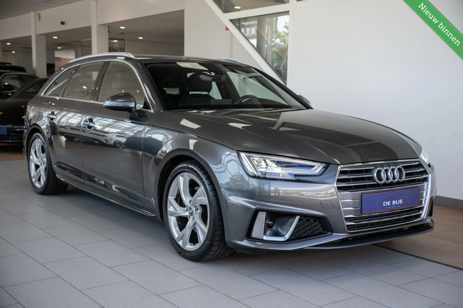 Hoofdafbeelding Audi A4