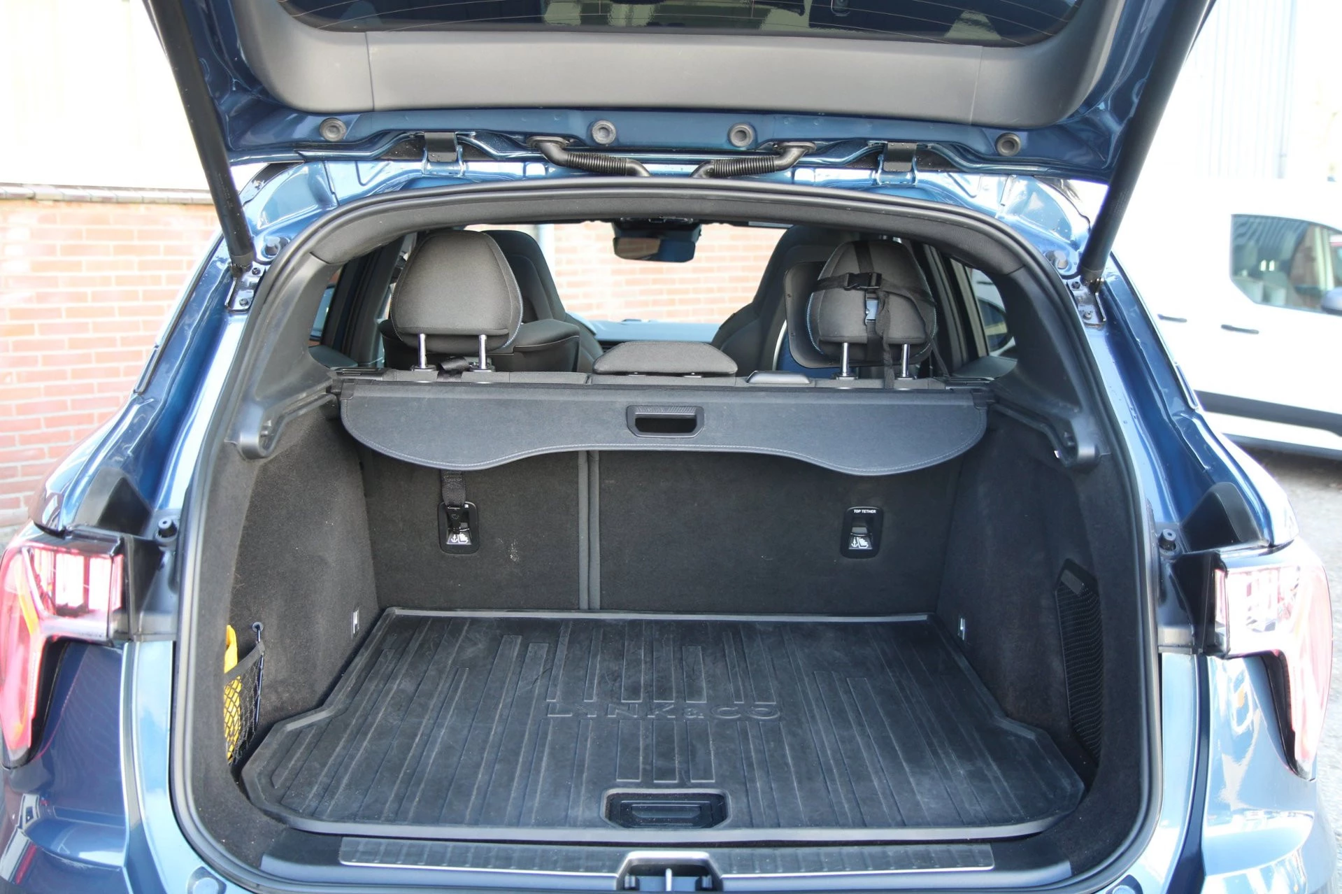 Hoofdafbeelding Lynk & Co 01