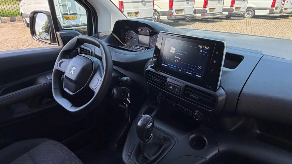 Hoofdafbeelding Peugeot Partner