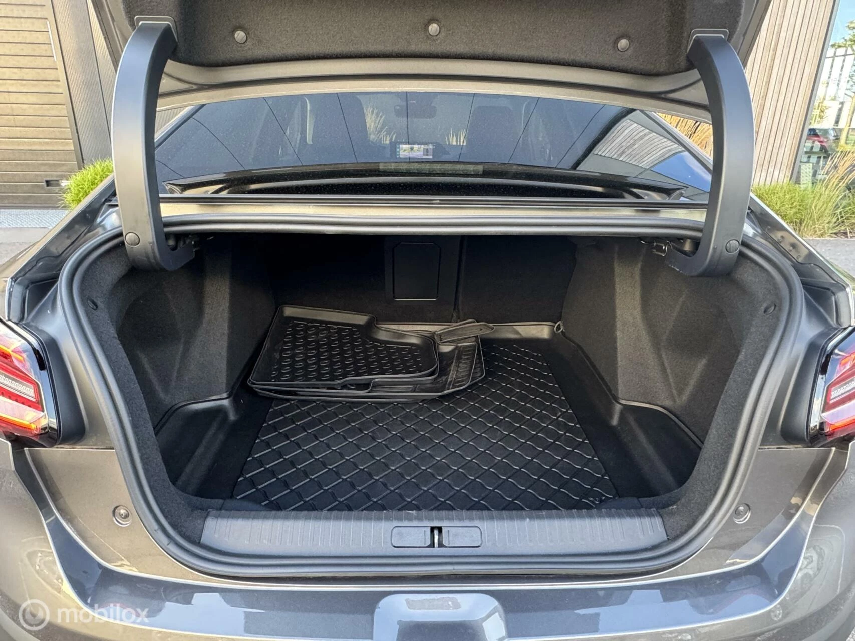 Hoofdafbeelding Citroën C4 X