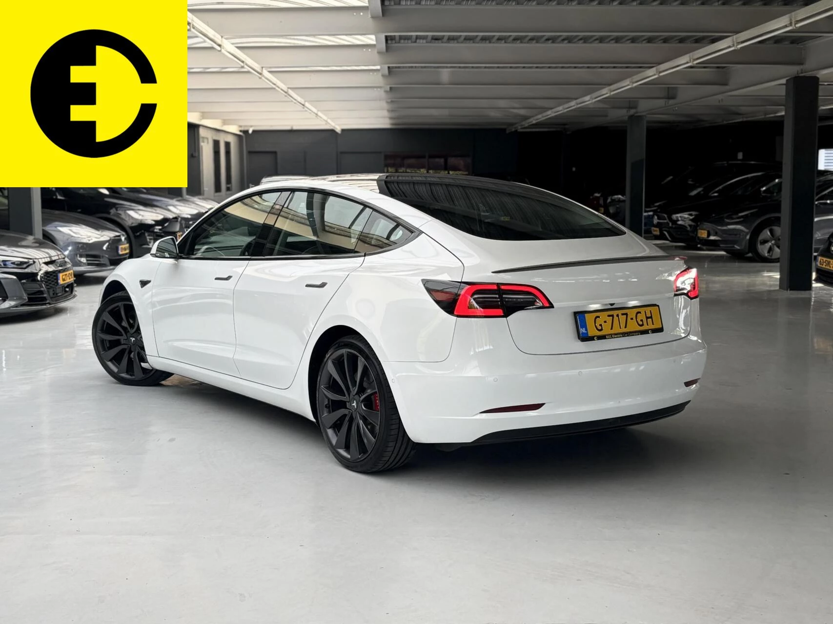 Hoofdafbeelding Tesla Model 3