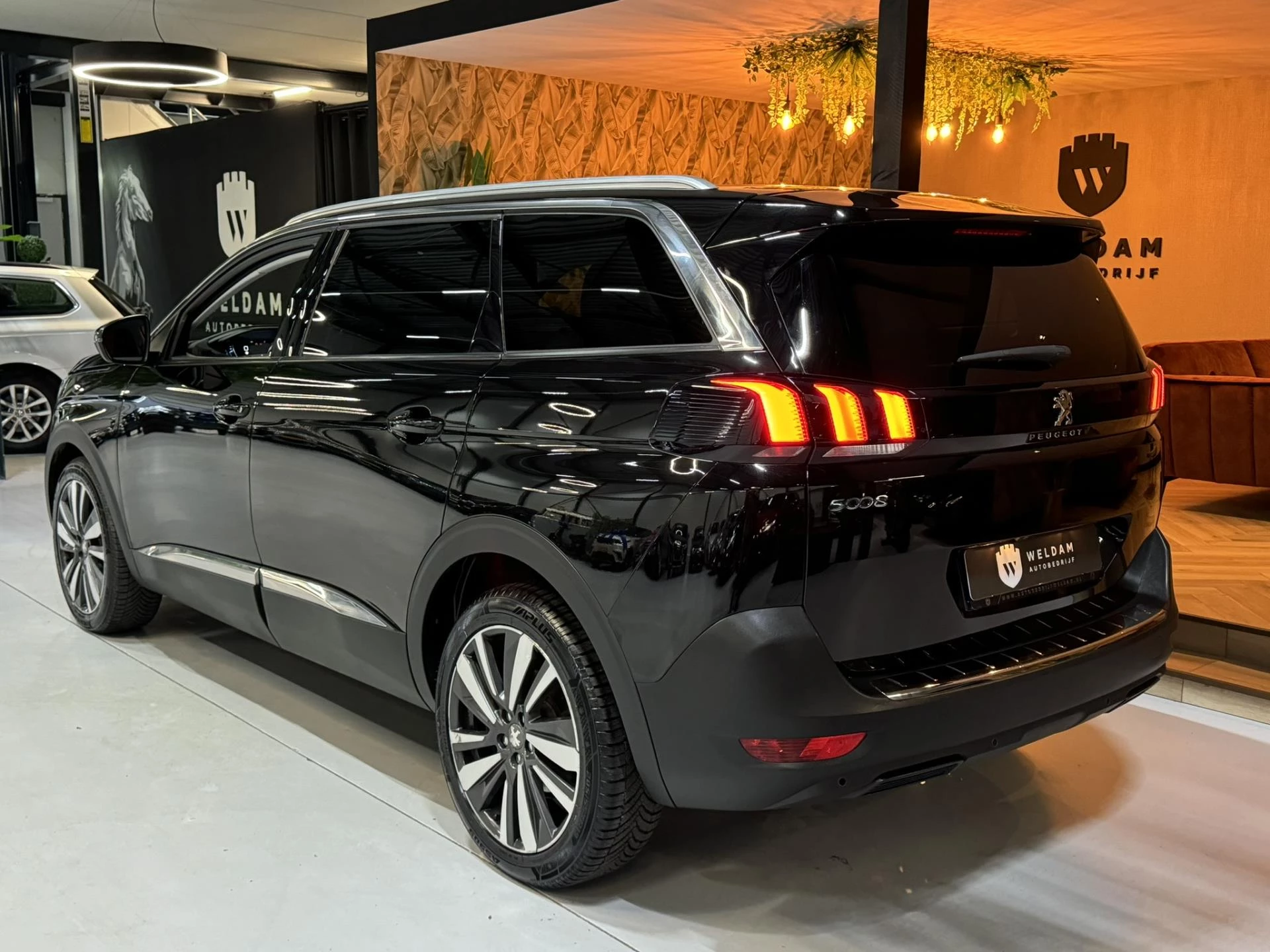 Hoofdafbeelding Peugeot 5008