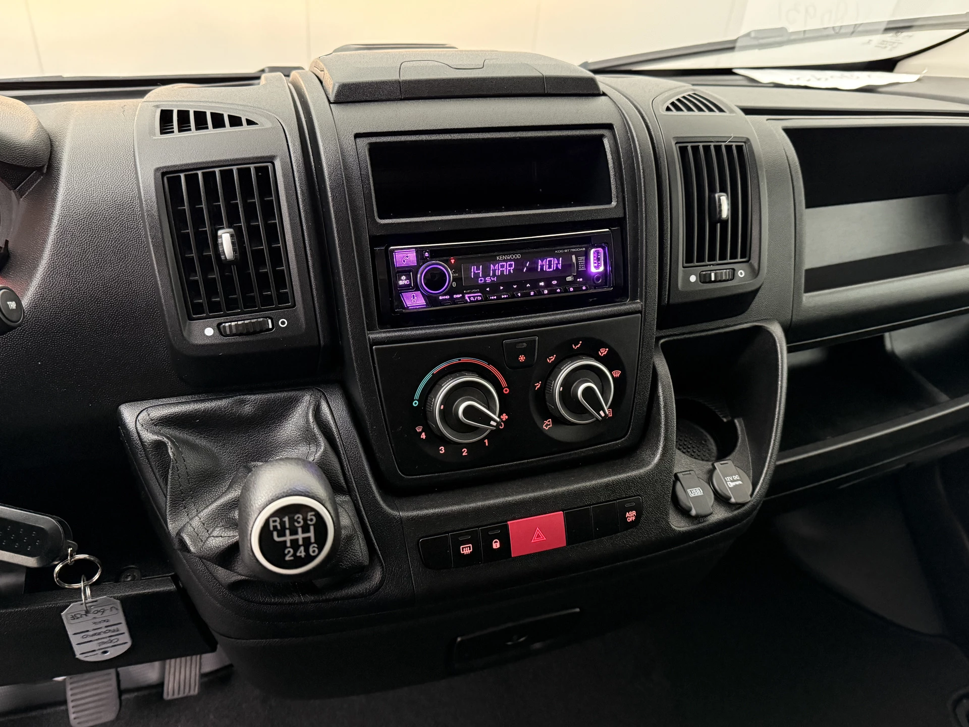 Hoofdafbeelding Opel Movano