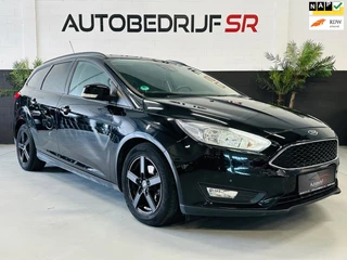 Ford Focus Wagon 1.0 Titanium Automaat! Navigatie! Cruise Controle! PDC! Vol opties