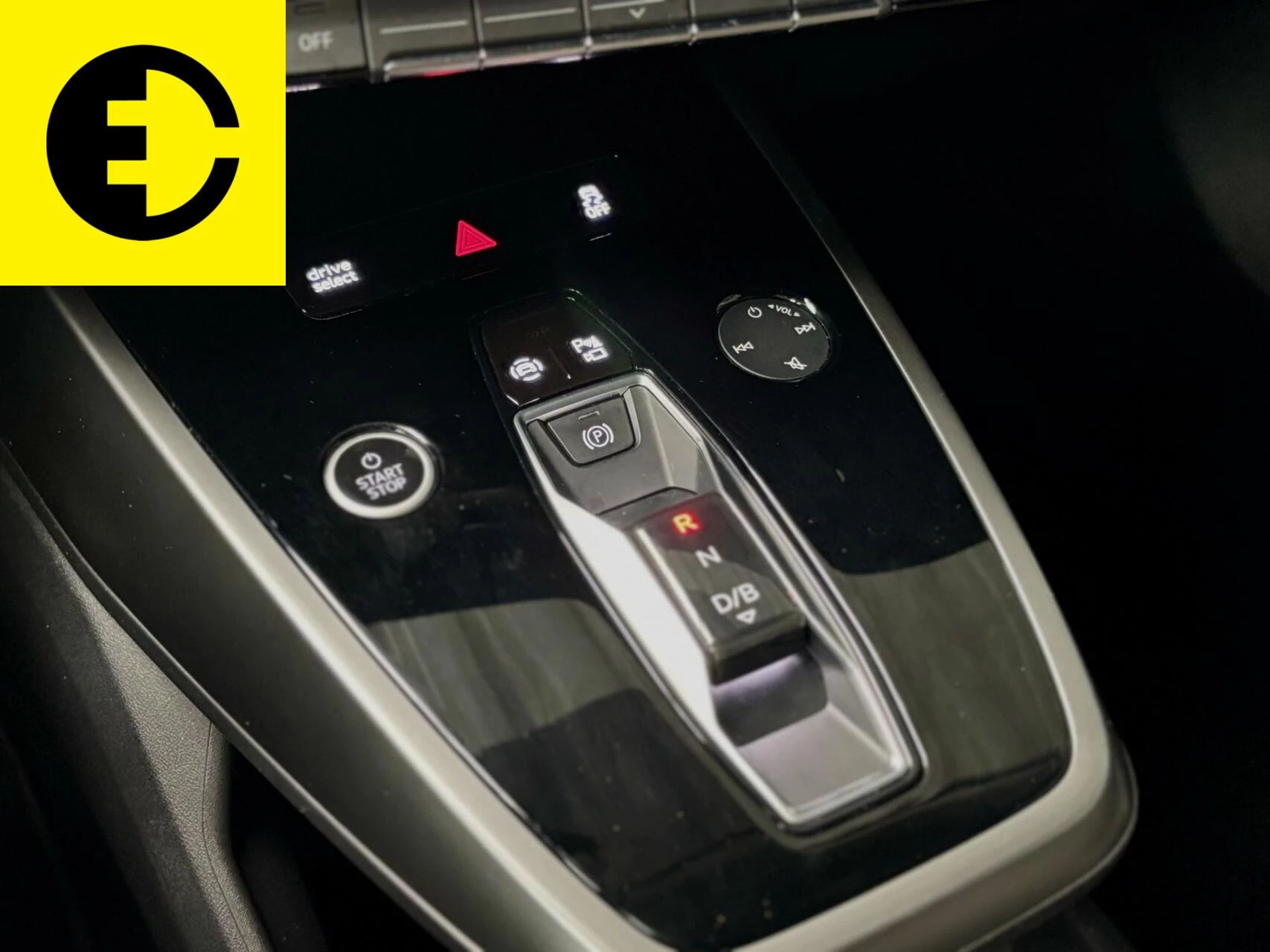 Hoofdafbeelding Audi Q4 e-tron