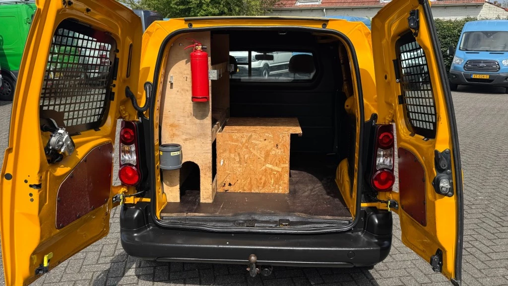 Hoofdafbeelding Peugeot Partner