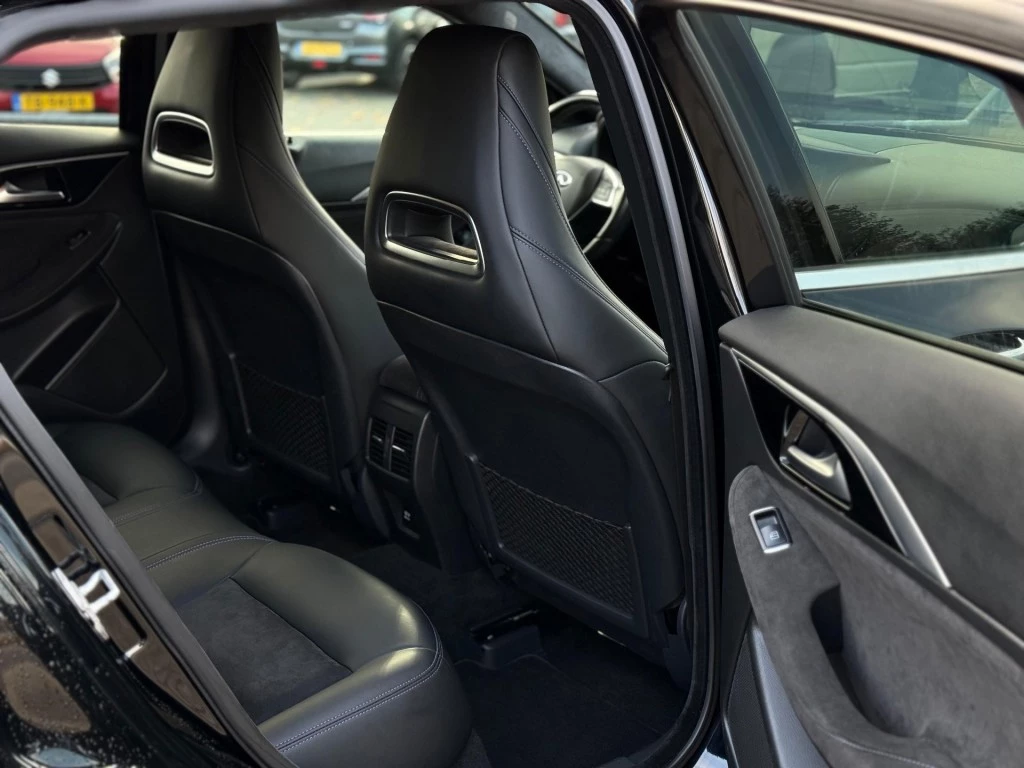 Hoofdafbeelding Infiniti Q