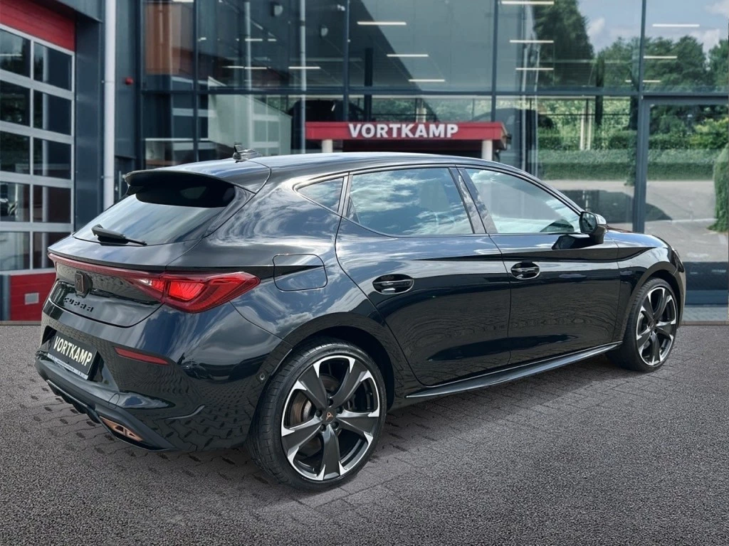 Hoofdafbeelding CUPRA Leon