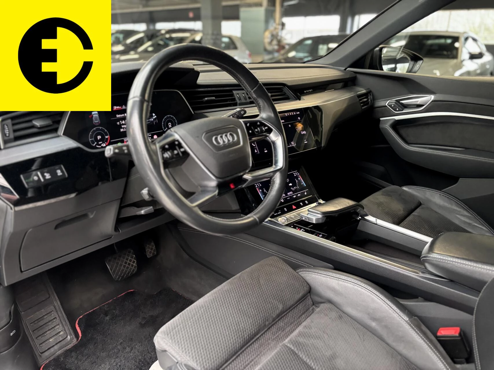 Hoofdafbeelding Audi e-tron