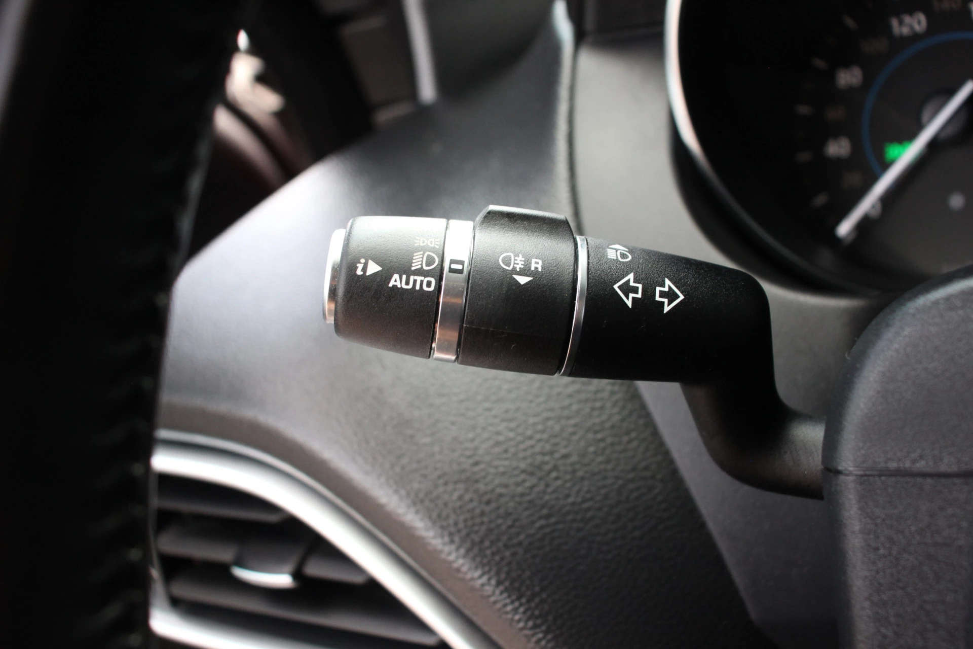 Hoofdafbeelding Jaguar XE