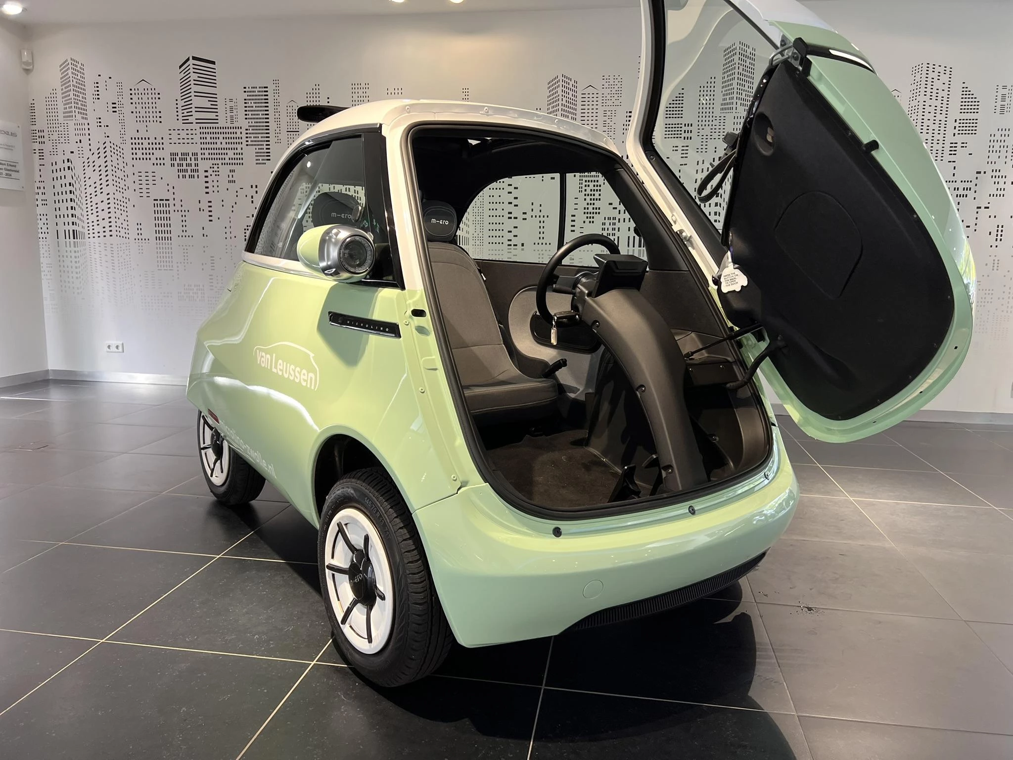 Hoofdafbeelding Microlino Competizione