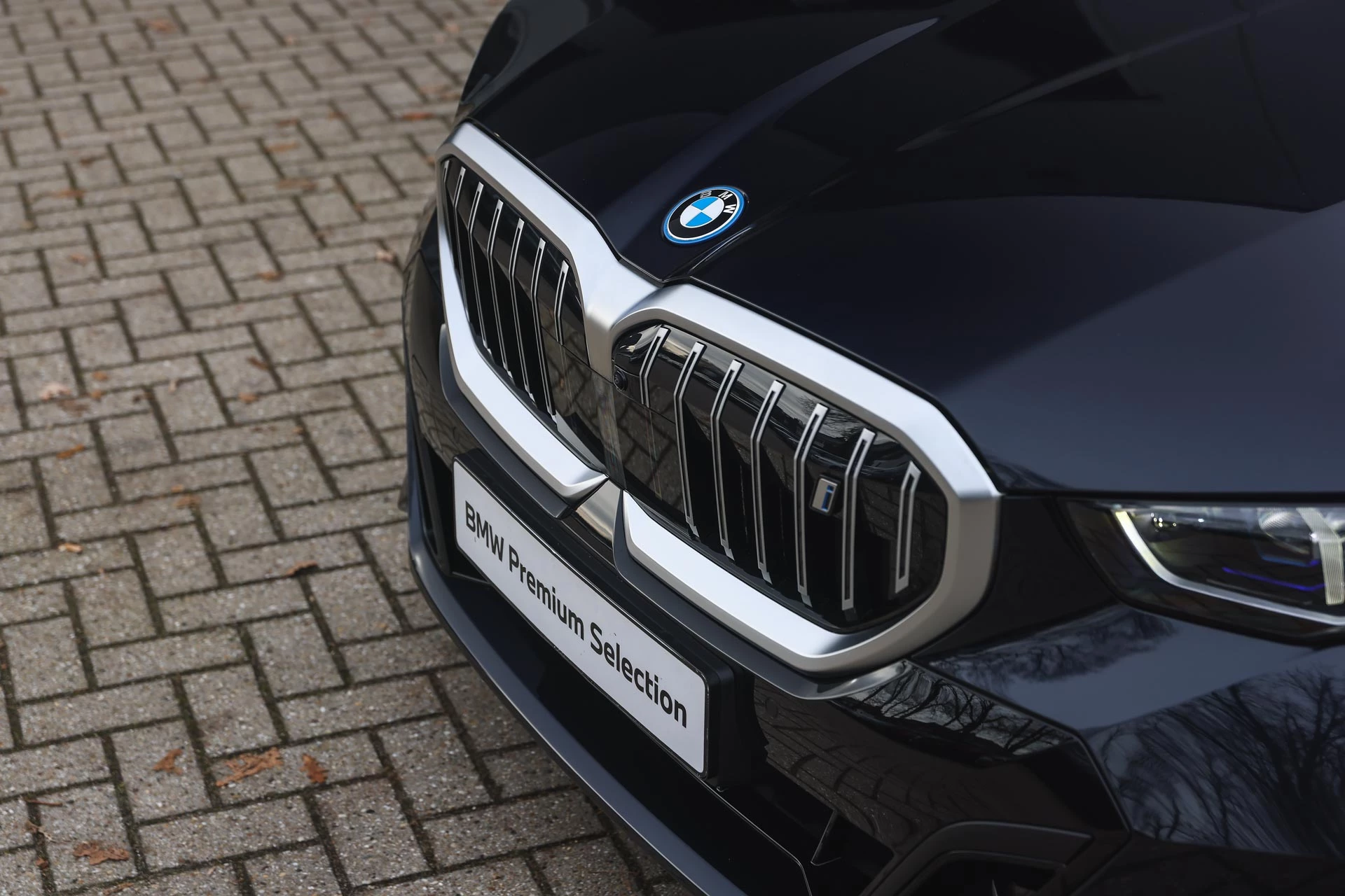 Hoofdafbeelding BMW i5