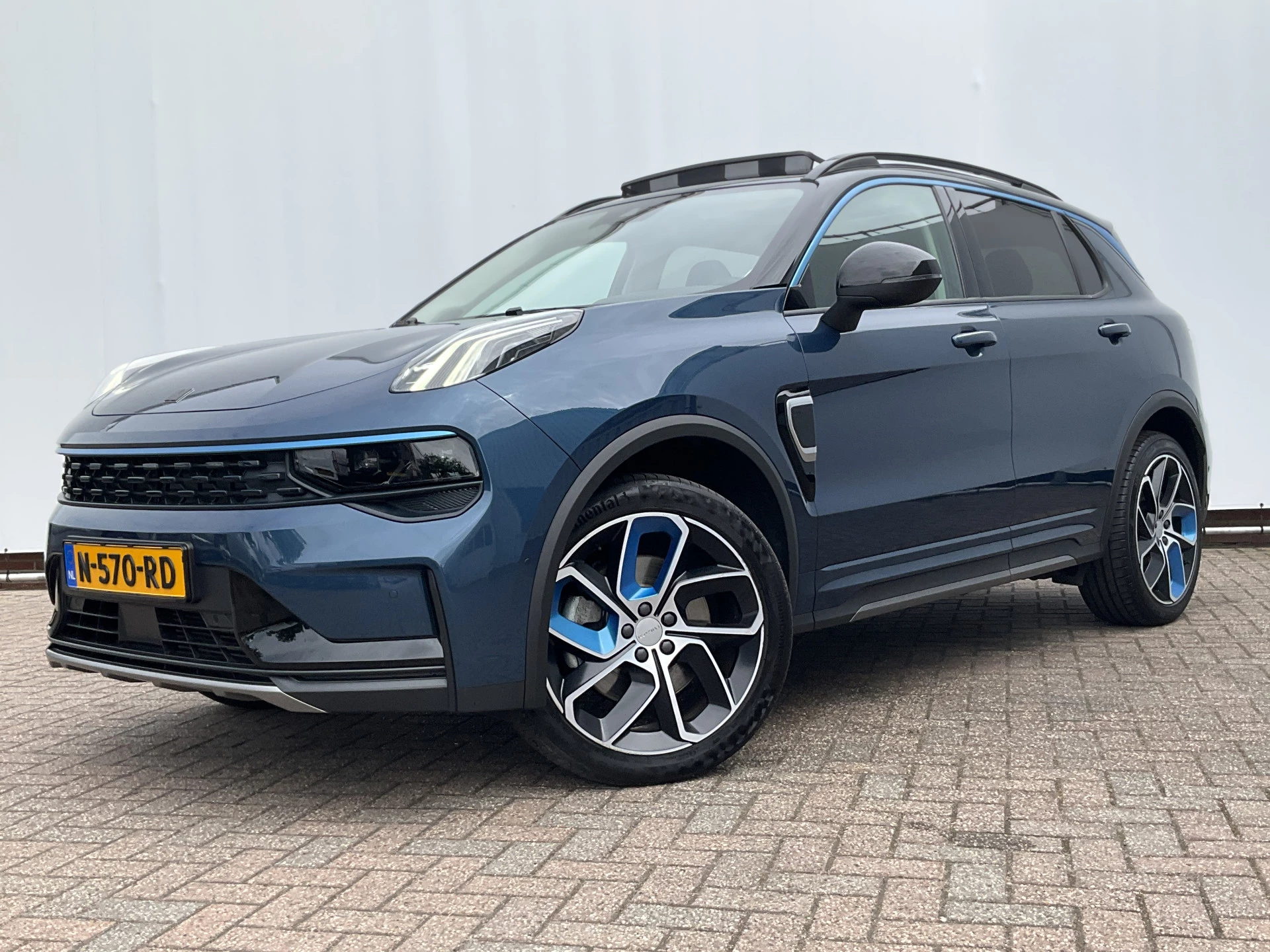 Hoofdafbeelding Lynk & Co 01
