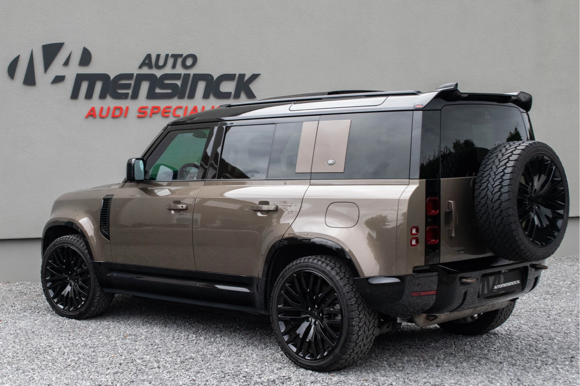 Hoofdafbeelding Land Rover Defender