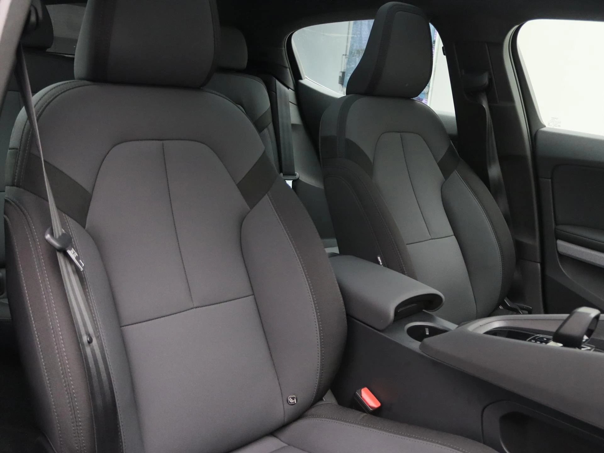 Hoofdafbeelding Polestar 2