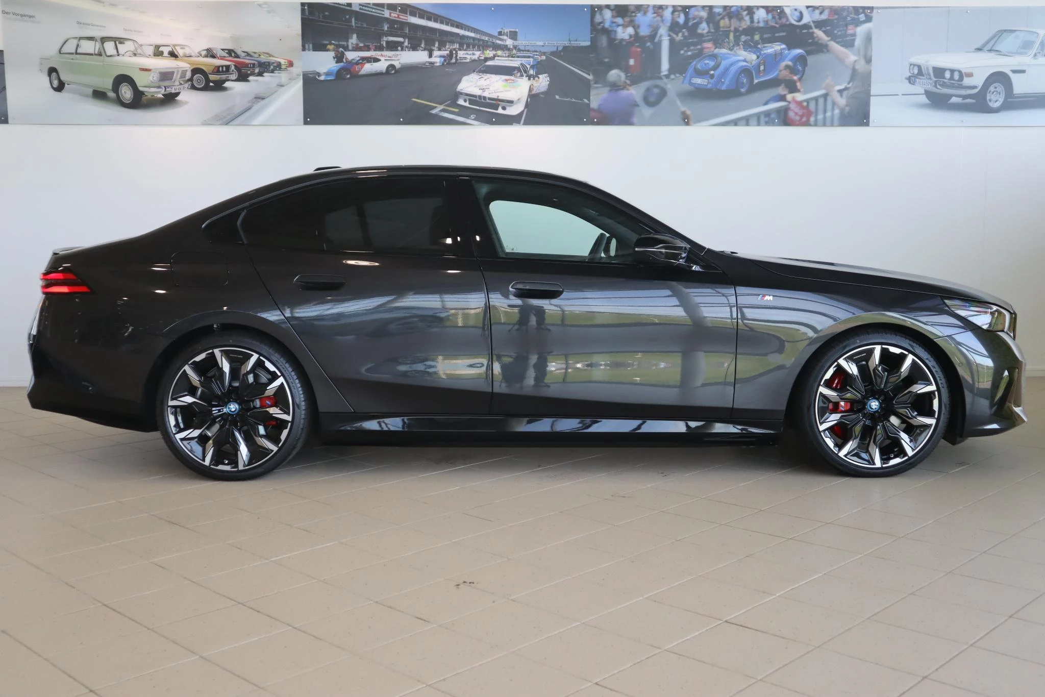 Hoofdafbeelding BMW i5