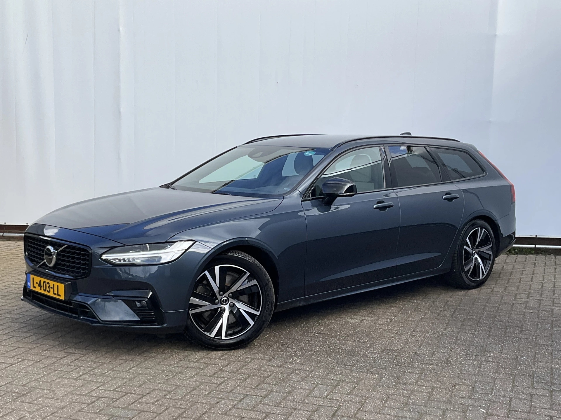 Hoofdafbeelding Volvo V90