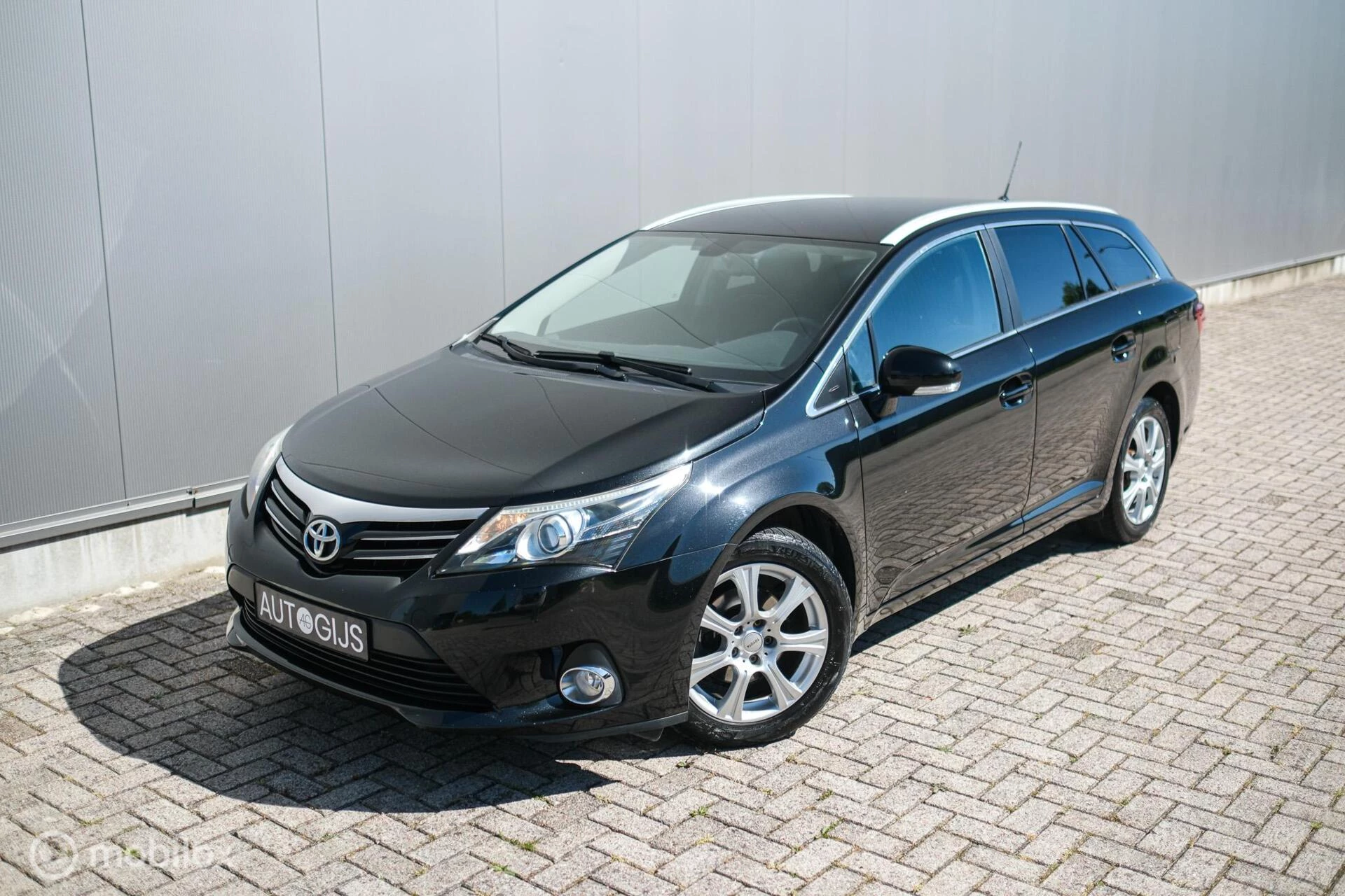 Hoofdafbeelding Toyota Avensis