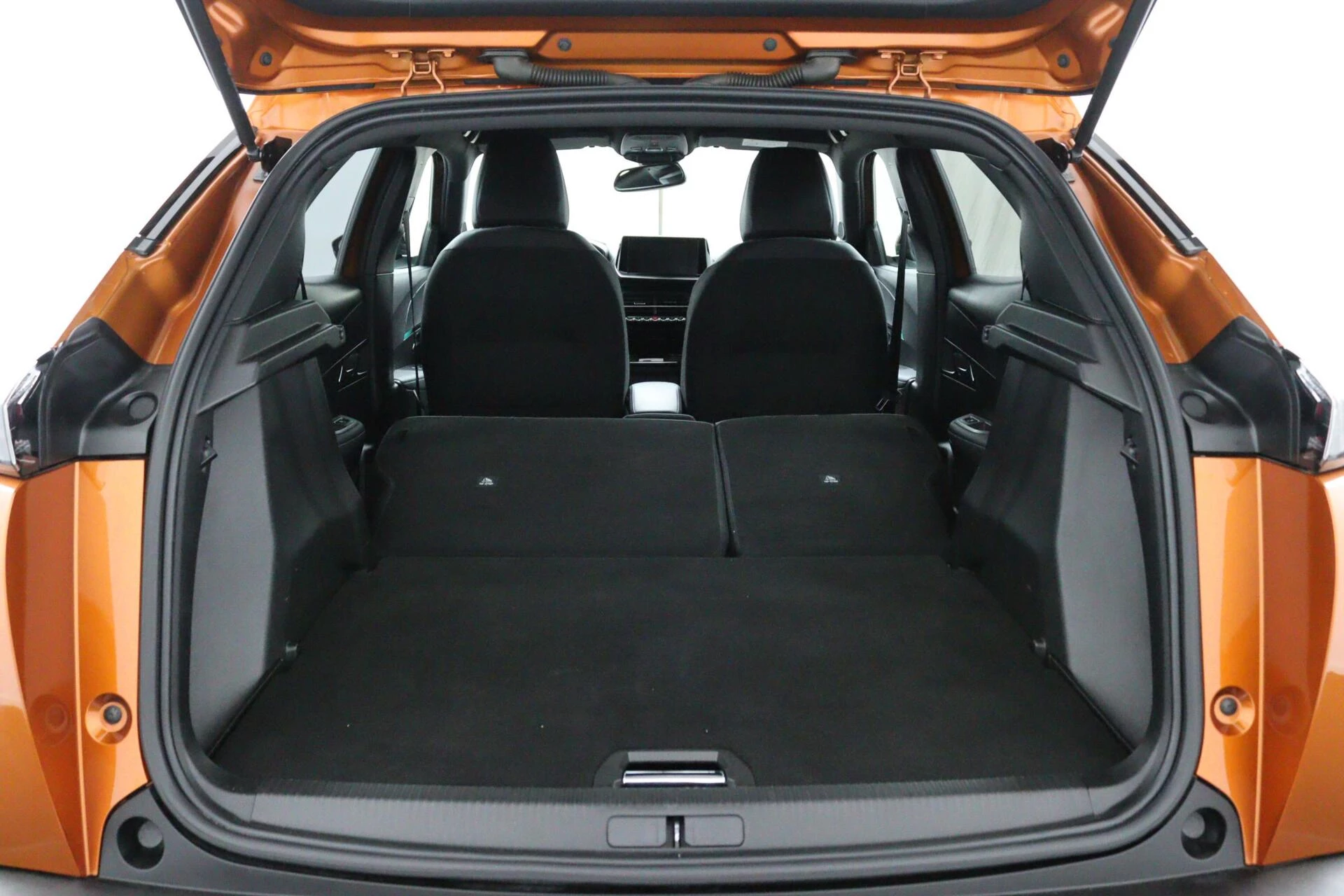 Hoofdafbeelding Peugeot e-2008