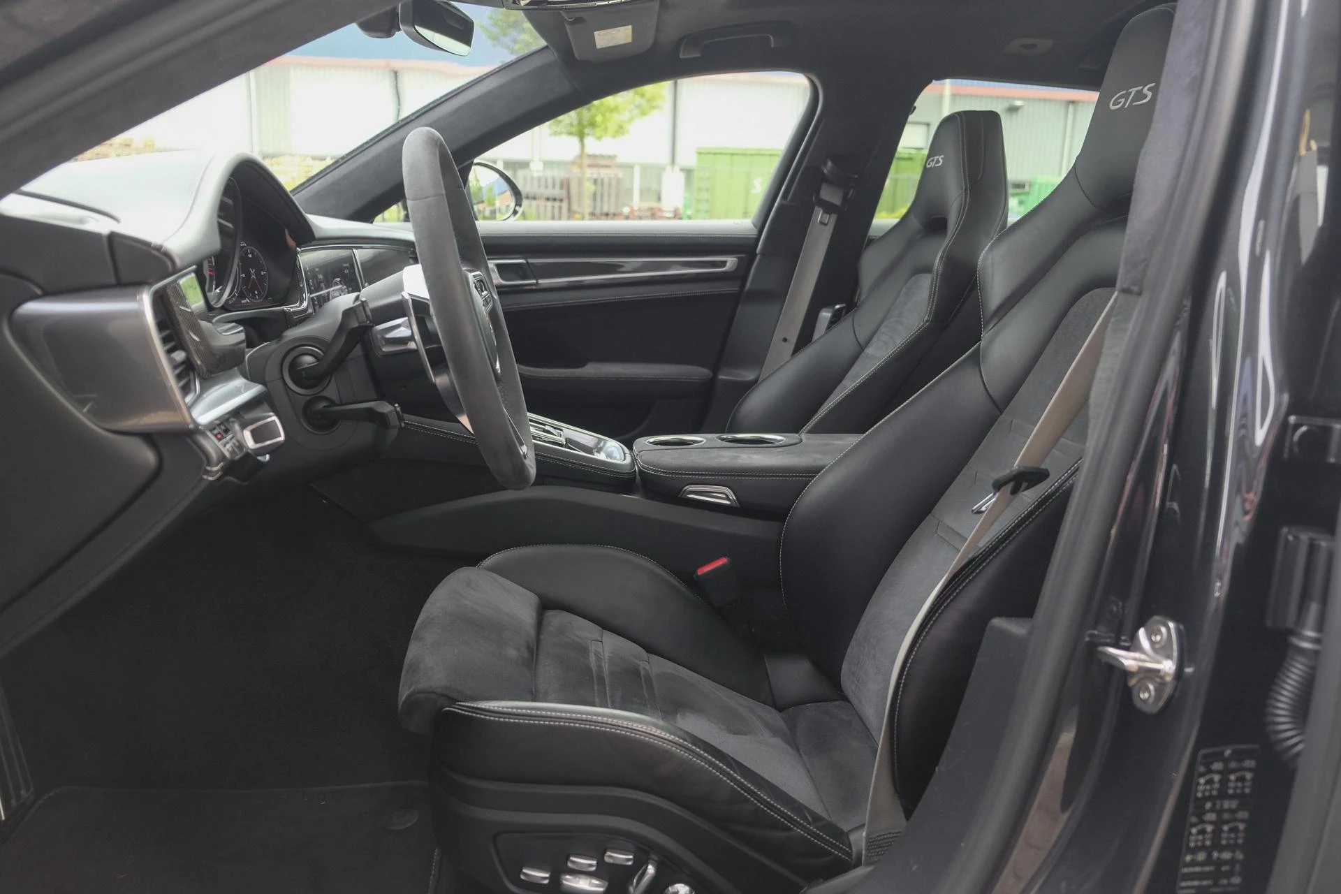 Hoofdafbeelding Porsche Panamera