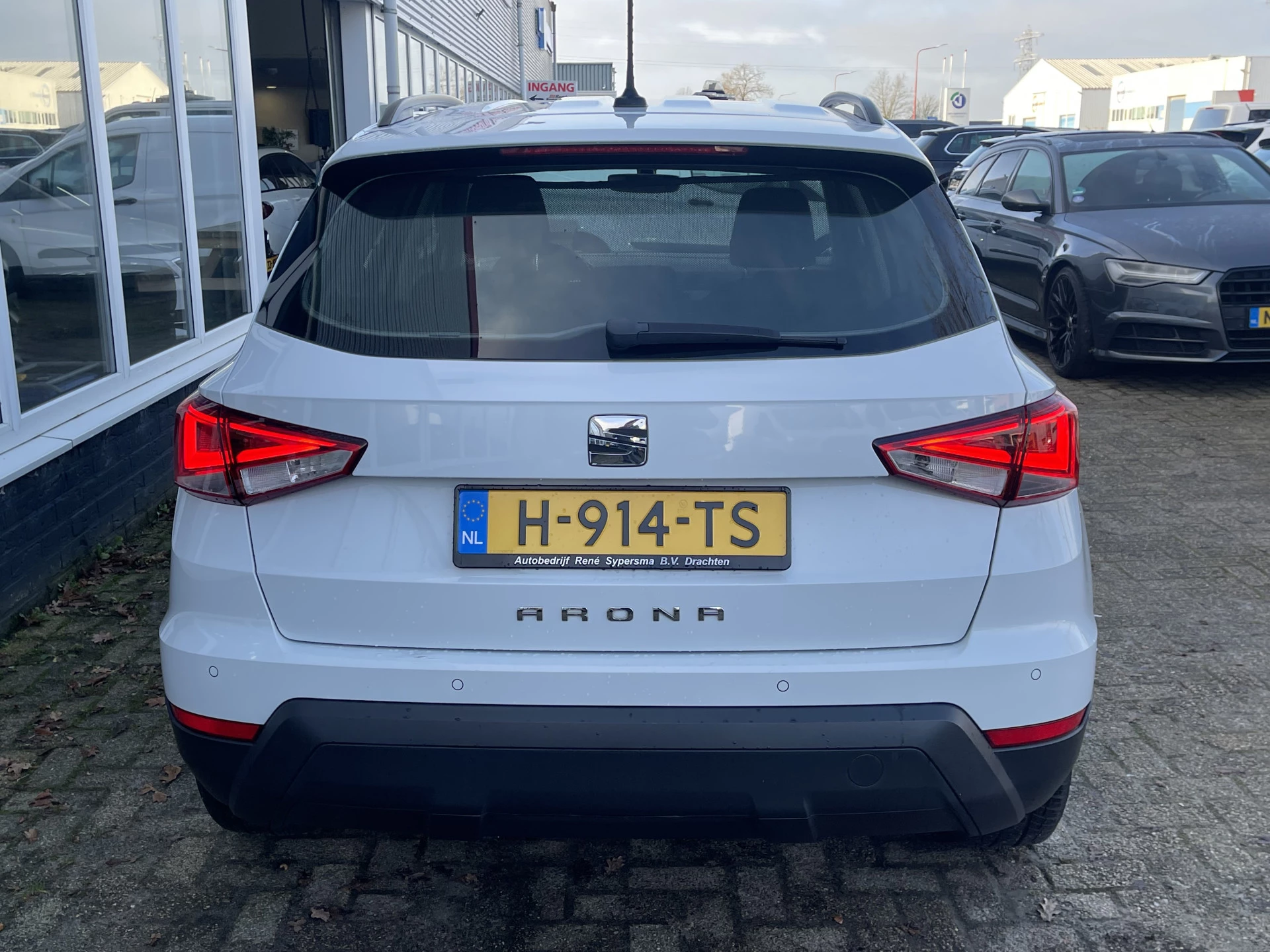 Hoofdafbeelding SEAT Arona