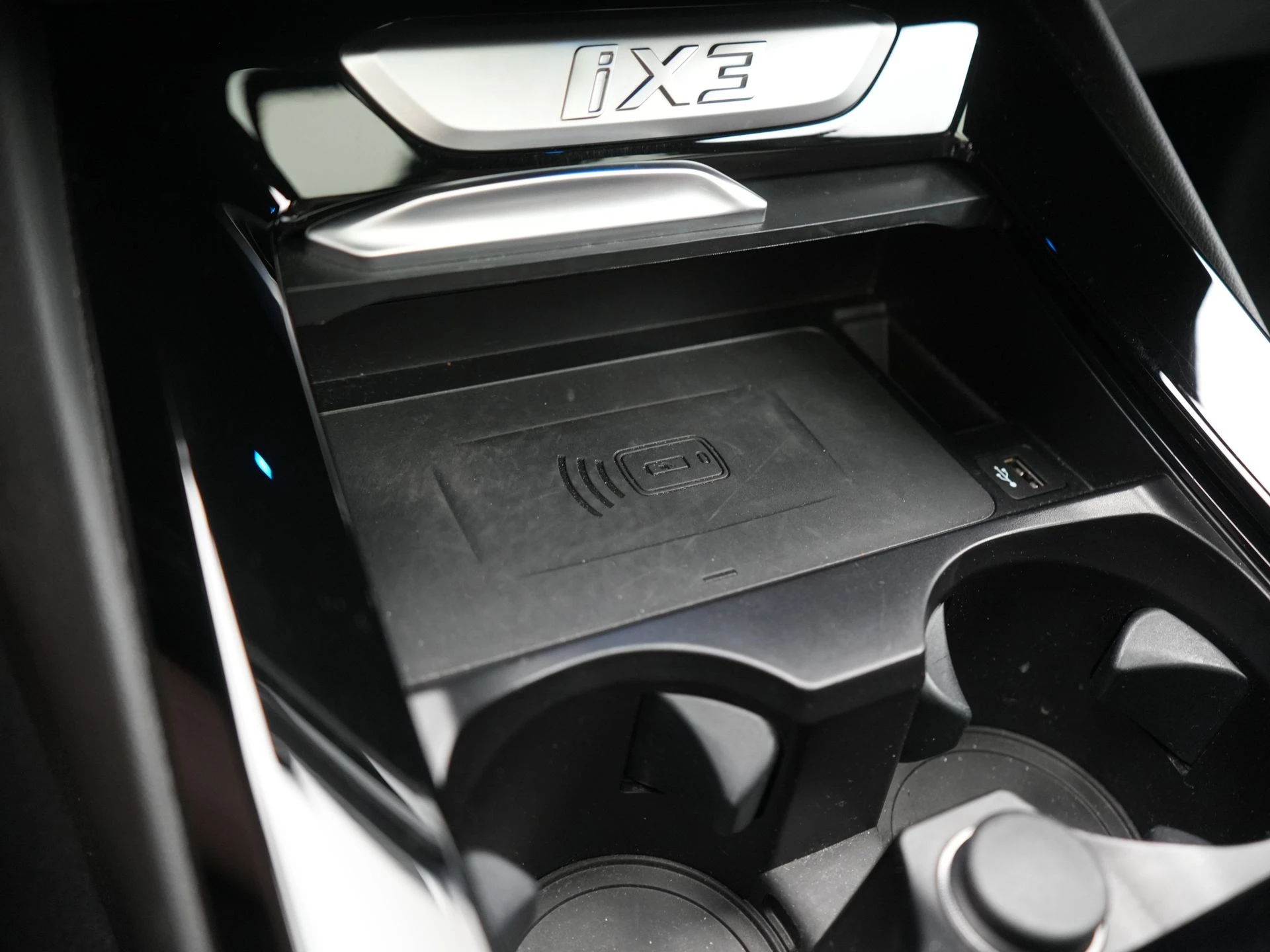 Hoofdafbeelding BMW iX3