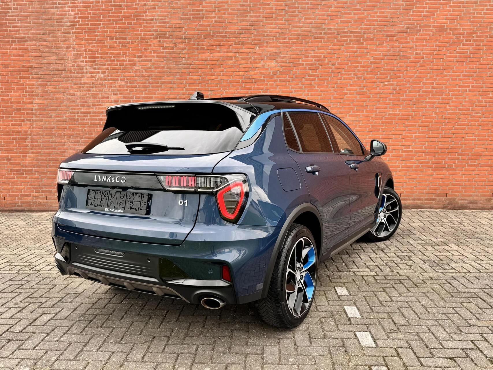 Hoofdafbeelding Lynk & Co 01