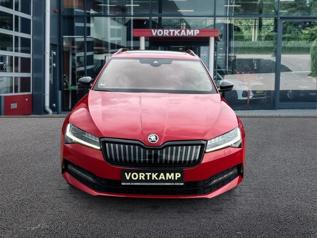 Hoofdafbeelding Škoda Superb