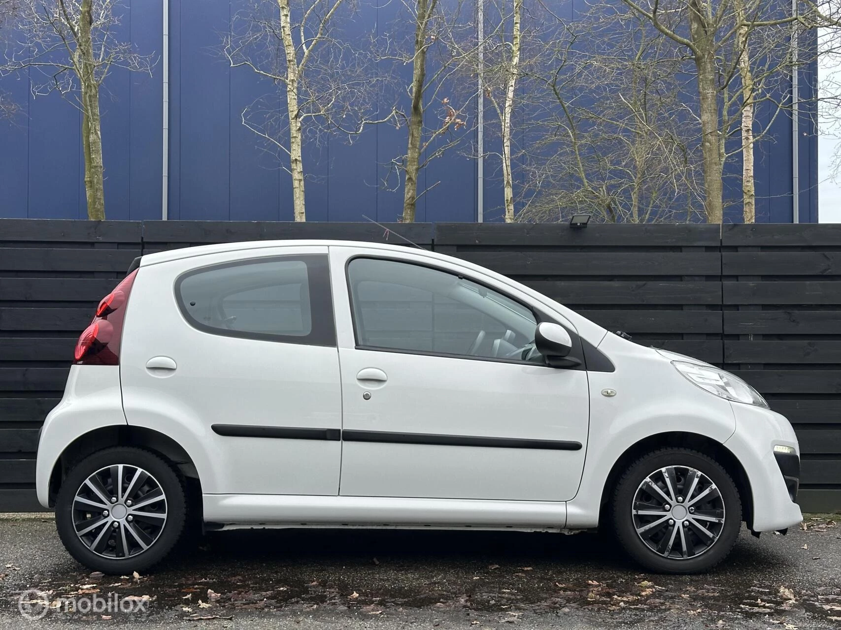 Hoofdafbeelding Peugeot 107