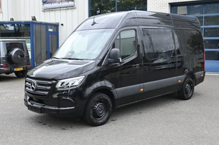 Mercedes-Benz Sprinter 317 CDI L2H2 Pro 3500 kg trekhaak, LED verlichting, Geveerde stoel